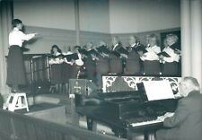 1995 Filey Singers Methodist church Scarborough News Press photo 10x7
