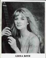 1983 Press Photo Guitarist Liona Boyd - lrq08494 picture