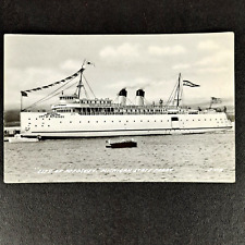 VINTAGE EKC WW2 POST CARD PETOSKEY MICHIGAN STATE FERRY RPPC POSTCARD - UNPOSTED picture