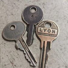 3 Vintage Keys. Illinois Lock. Chicago Lock. Danbury Wind Key. picture