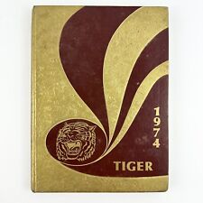 Dripping Springs High School 1974 Tiger Volume 28 / 29 Yearbook Texas picture