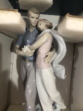 LLADRO You’re Everything To Me COUPLE FIGURINE #6842 BRAND NIB picture