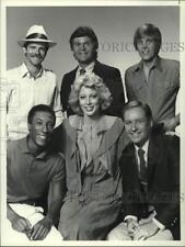 1982 Press Photo Cast members for the NBC series 