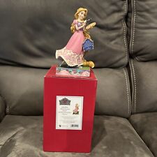 Jim Shore Disney Traditions • Adventurous Artist • Princess Rapunzel 6002820 picture