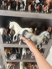 Breyer Drinkers Of The Wild, Stallion And Mare picture