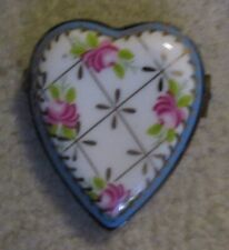 Beautiful Heart Shaped Limoges Trinket Box Je t'eime - I Love You picture