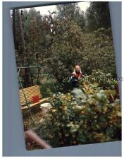 COLOR PHOTO F_1005 PRETTY WOMAN SITTING IN BUSHES picture