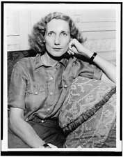 Mrs. Markham relaxes,Beryl Markham,1902-1986,Kenyan Aviator,adventurer,author picture