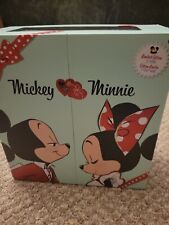 Mickey and Minnie Limited Edition 11