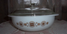 Pyrex Town & Country 024 2 qt round promo casserole dish w lid vntg 1963 VGC HTF picture