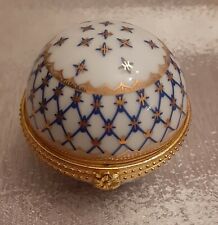 Italian Fine Porcelain Hinged Trinket Box Handpainted 