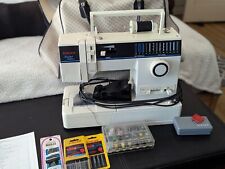 WORKING Singer Sewing Machine Limited Edition  Model 7033 With Pedal picture