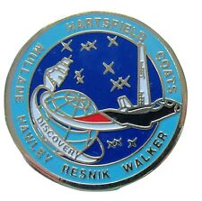 PIN enamel vtg NASA Space Shuttle STS-41D DISCOVERY Coats Hartsfield Mullane picture