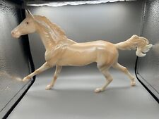 Breyer  Horse Uffington picture