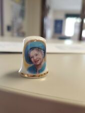 H R H ELIZABETH QUEEN MOTHER 100TH BIRTHDAY AUG 4TH 2000 CHINA SOUVENIR THIMBLE picture