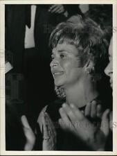 1970 Press Photo Mrs. Daniel Button listens to husband speak in New York picture