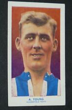 1939 #35 YOUNG HUDDERSFIELD TOWN TERRIERS CARD CIGARETTES picture