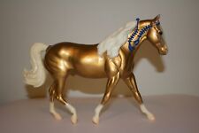 Breyer Fanfare Gold Charm (JAH Subscriber Special, Limited edition)  picture