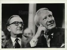 1972 Press Photo Edward Heath and Lord Carrington at convention in England picture