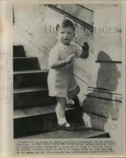 1962 Press Photo Prince Andrew at Age Two on Steps of Windsor Castle - noa16934 picture