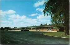 1950s Danvers, Massachusetts Postcard CORONET MOTEL Highway 1 Roadside / Dexter picture