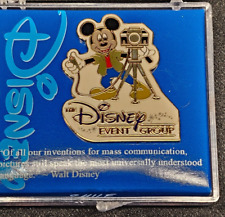 The Disney Event Group Cast Member Photographer Pin RARE Mickey Mouse w/ Camera picture