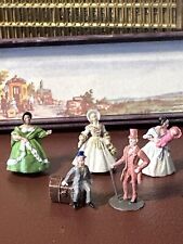 Vintage very small miniature Victorian figures in case rare htf picture
