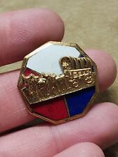 WWII US Army 35th Infantry Division HQ DUI Crest Pin picture