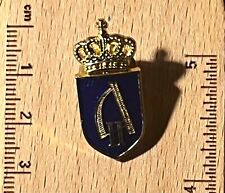 Serbian pin of prince Alexander Karadjordjevic Serbia royalty (1131.) picture