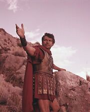 Richard Egan as Leonidas I in scene from 1962 The 300 Spartans 8x10 inch photo picture