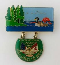 Vtg Lions Club 5M International Vacation Land 1985 Hand Across the Border Pin  picture