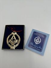 Vintage 1994 George Washington Masonic Commemorative Ornament 24K Gold Finish picture