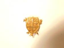 vintage pin with Heraldic crest: Faciteal Scientia Auctus Opera Pulchritudo picture