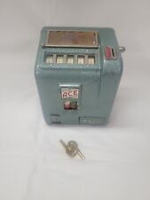 Vintage Ace Gumball Penny 1 Cent Trade Stimulator Poker Slot Machine 5 Card Key picture