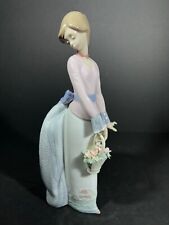 Retired Lladro Porcelain Figurine #7622 