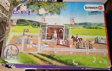 Schleich Equestrian Big Horse Show Club Set 42338 2 Horses 2 Riders 99% COMPLETE picture