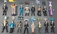 A lot of 16 Babylon 5 actions figures picture