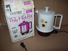 vintage Poly Hot Pot by Regal USA made great condition 1 to 5 cups picture