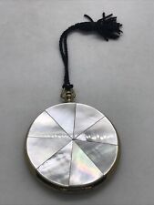 Luminous VTG Volupte c. 1940 Genuine Mother of Pearl Top Round Brass Compact picture