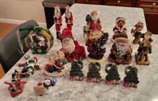 Santas From Around The World Canadian 1997 Lot of 18 Raggedy Ann Andy Christmas picture