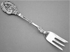 P763*) Vintage Paris Le Sacre Coeur France French souvenir Collectors spoon fork picture
