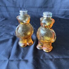 vintage depression glass salt and pepper shakers picture