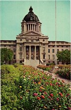 Postcard Vista of State Capital, Pierre, South Dakota picture