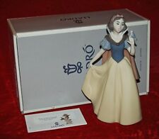 LLADRO Porcelain SNOW WHITE #7555 DISNEY Double Signed by Juan and Rosa Lladro picture