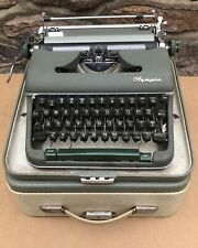 OUTSTANDING Vtg. 1960 Olympia SM4 Signature S Green Portable Typewriter w/Case picture