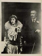 1930 Press Photo Duke of Westminster marries Loelia Ponsonby, London, England picture