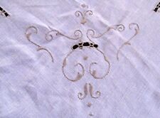 VTG LINEN TABLECLOTH/TOPPER HAND EMBROIDERED TAUPE DESIGN 32