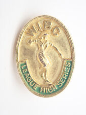 WIBC League High Series Bowling Gold Tone Vintage Lapel Pin picture
