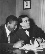 BRANCH RICKEY SIGNS JACKIE ROBINSON TO BROOKLYN DODGERS -  8X10 PHOTO (EP-523) picture