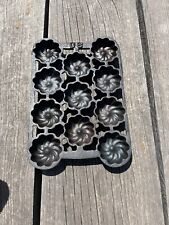 Vintage Wagner Cast Iron Turks Head Muffin Pan #30 A Taiwan - 9.5